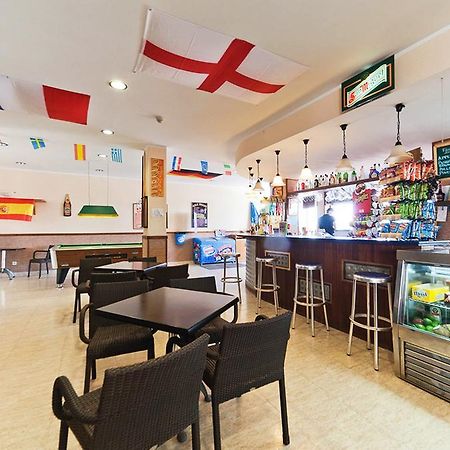Apartamentos Blue Star (Adults Only) Sant Antoni de Portmany Esterno foto