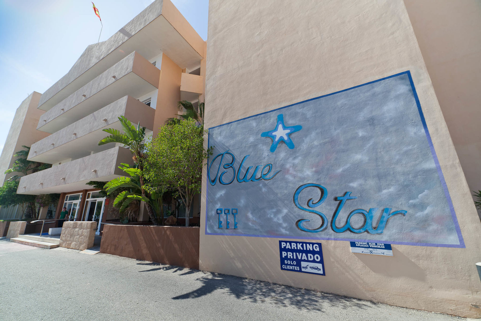 Apartamentos Blue Star (Adults Only) Sant Antoni de Portmany Esterno foto