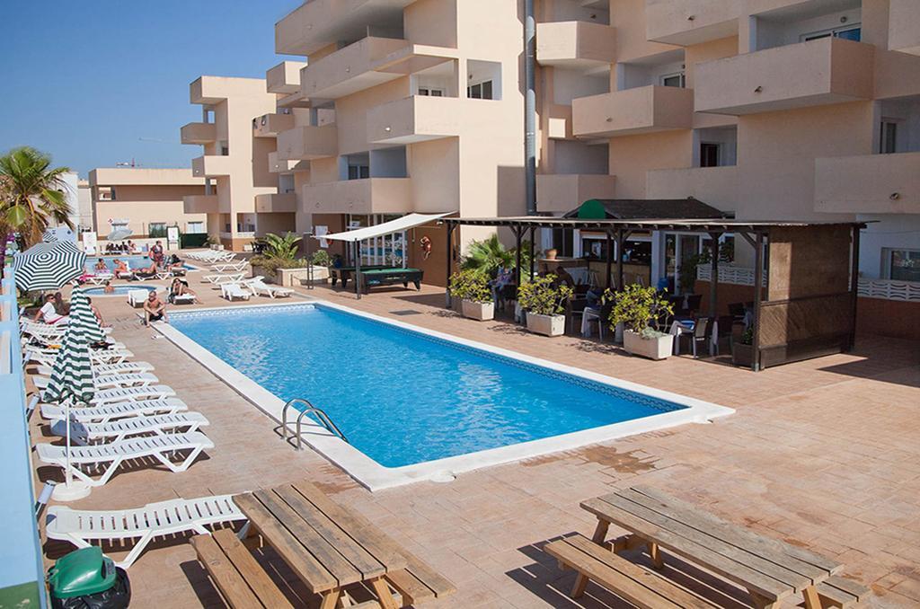 Apartamentos Blue Star (Adults Only) Sant Antoni de Portmany Esterno foto