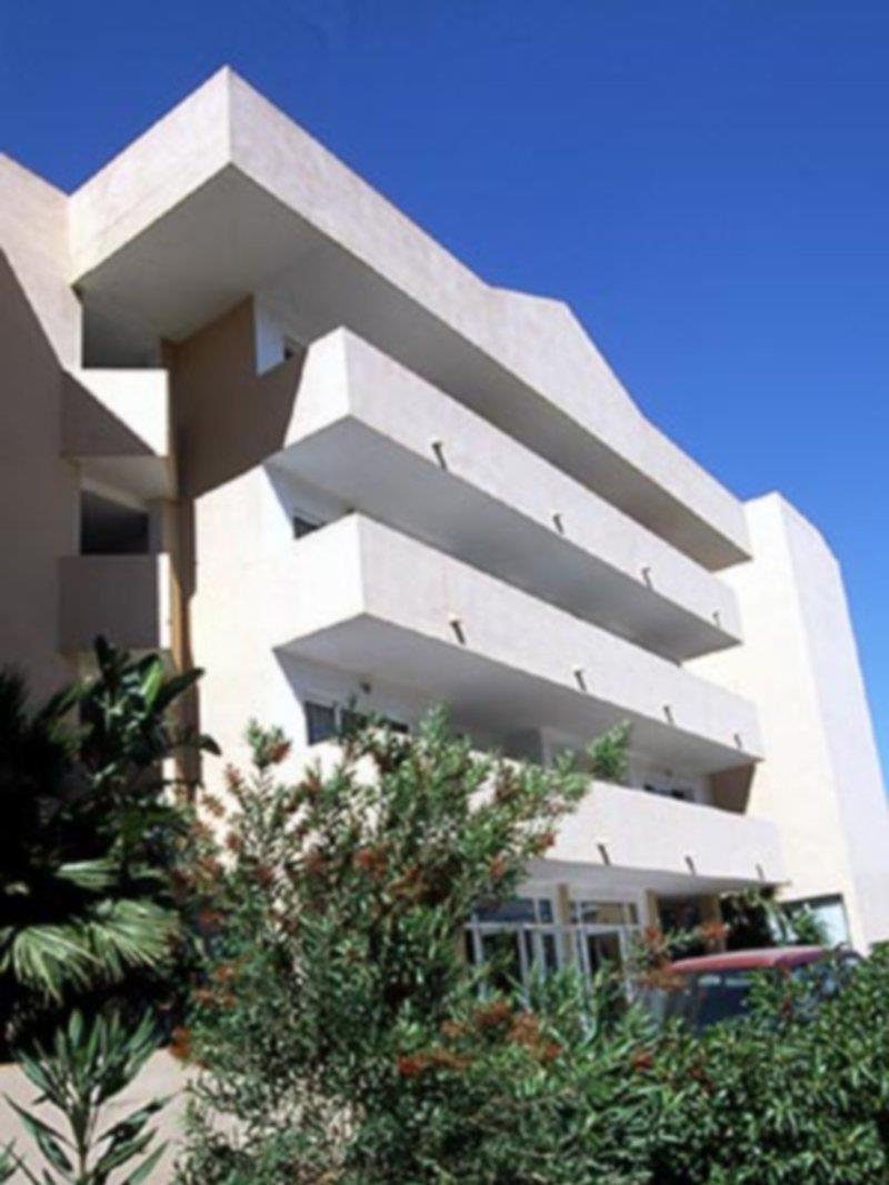 Apartamentos Blue Star (Adults Only) Sant Antoni de Portmany Esterno foto