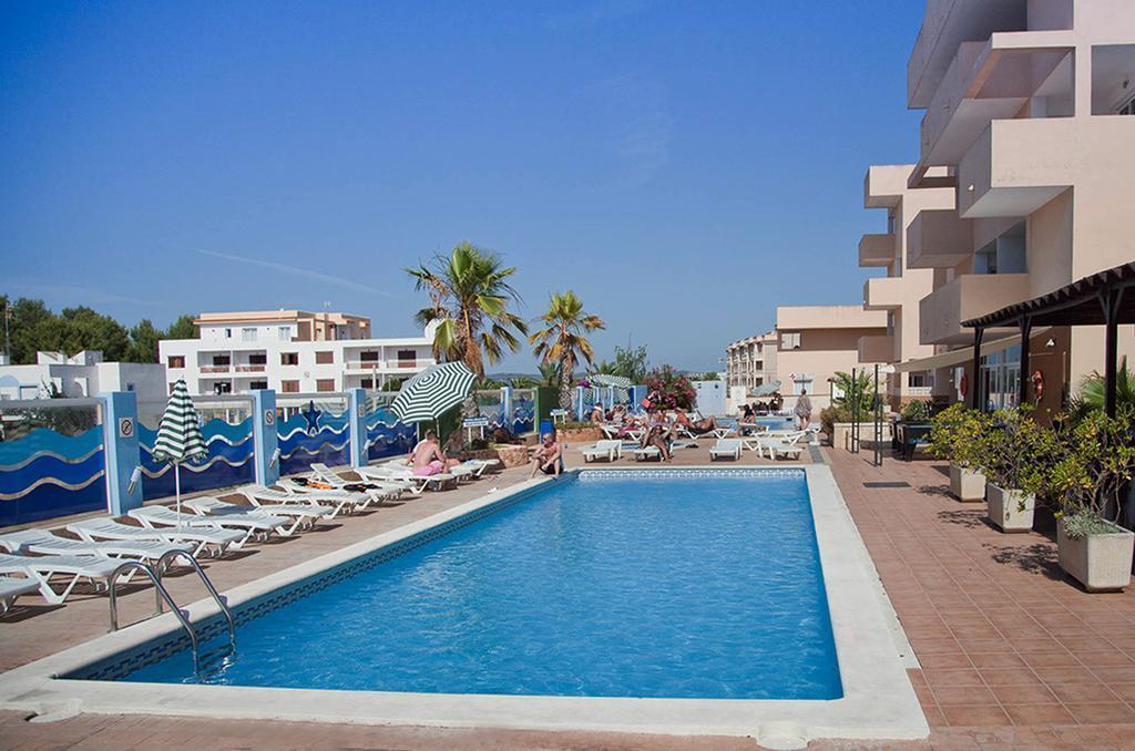 Apartamentos Blue Star (Adults Only) Sant Antoni de Portmany Esterno foto