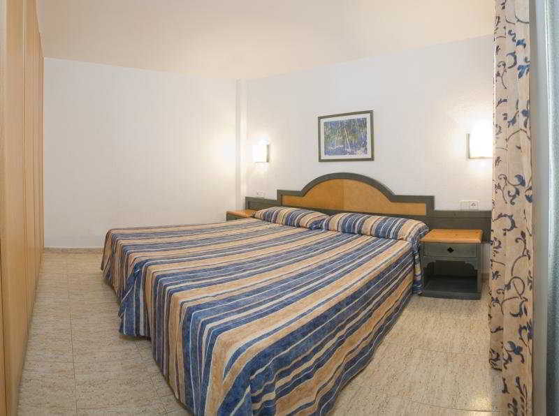 Apartamentos Blue Star (Adults Only) Sant Antoni de Portmany Camera foto