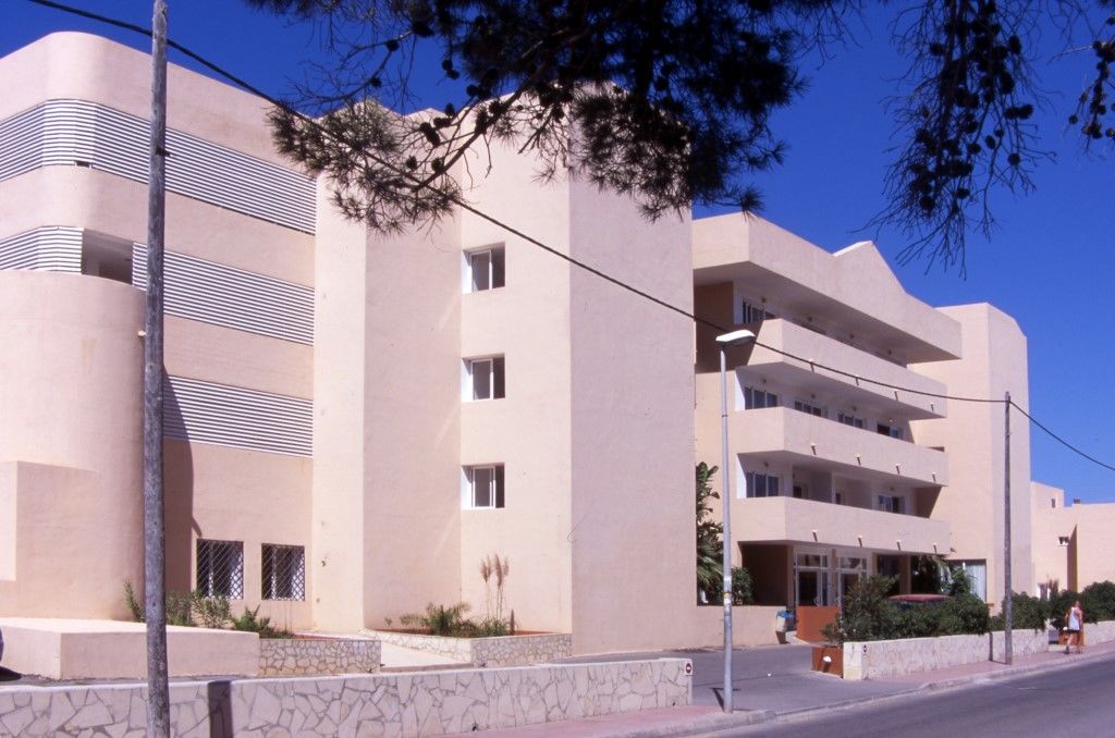 Apartamentos Blue Star (Adults Only) Sant Antoni de Portmany Esterno foto